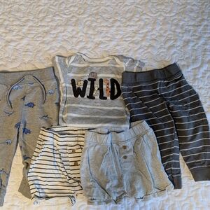 Baby Clothing Set with Wild Print